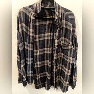 BDG oversized stripe flannel!